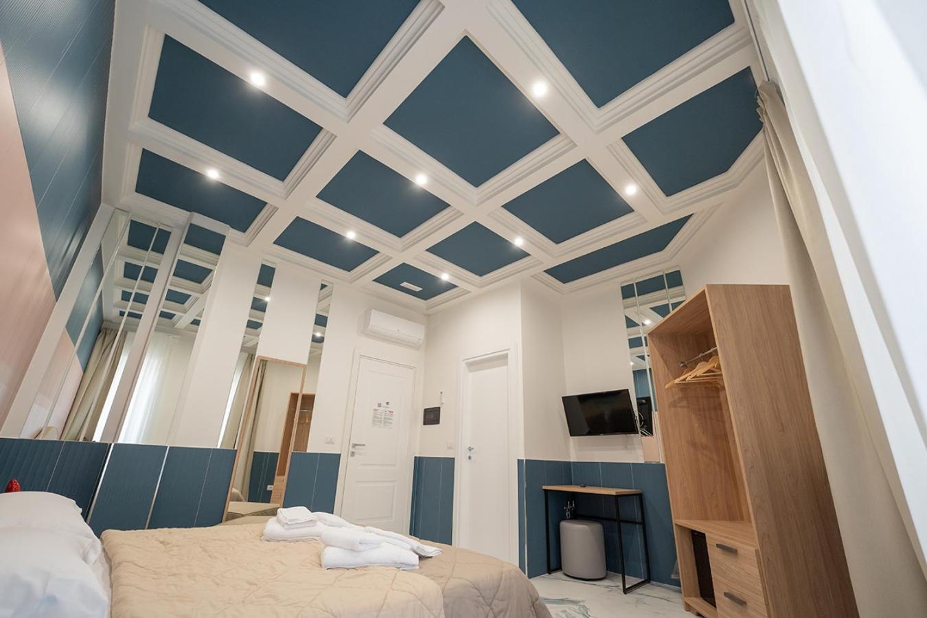 P.C. Boutique Medina H. Napoli Centro, By Clapa Group Hotell Eksteriør bilde